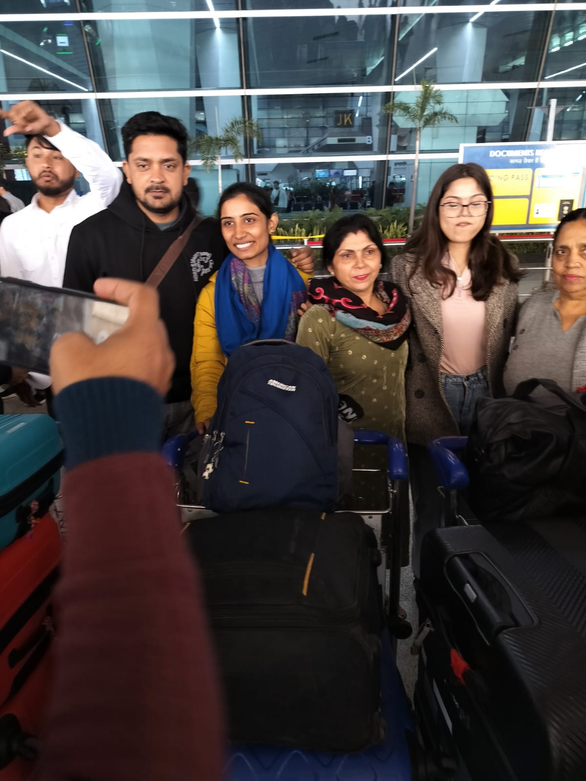 Airport Diary 4